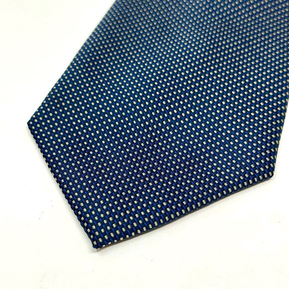 Hugo Boss 100% Silk Neck Tie - NAVY - Picture 2 of 5